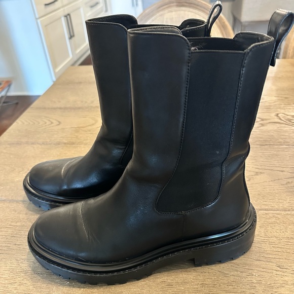 Tory Burch black leather Chelsea boots - Picture 5 of 7